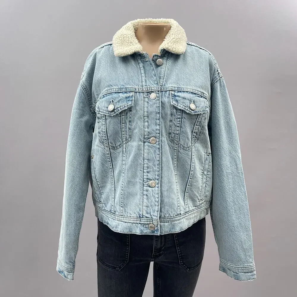 NWT American Eagle Sherpa Denim Trucker Jacket Blue Women's Size Medium - Picture 3 of 14